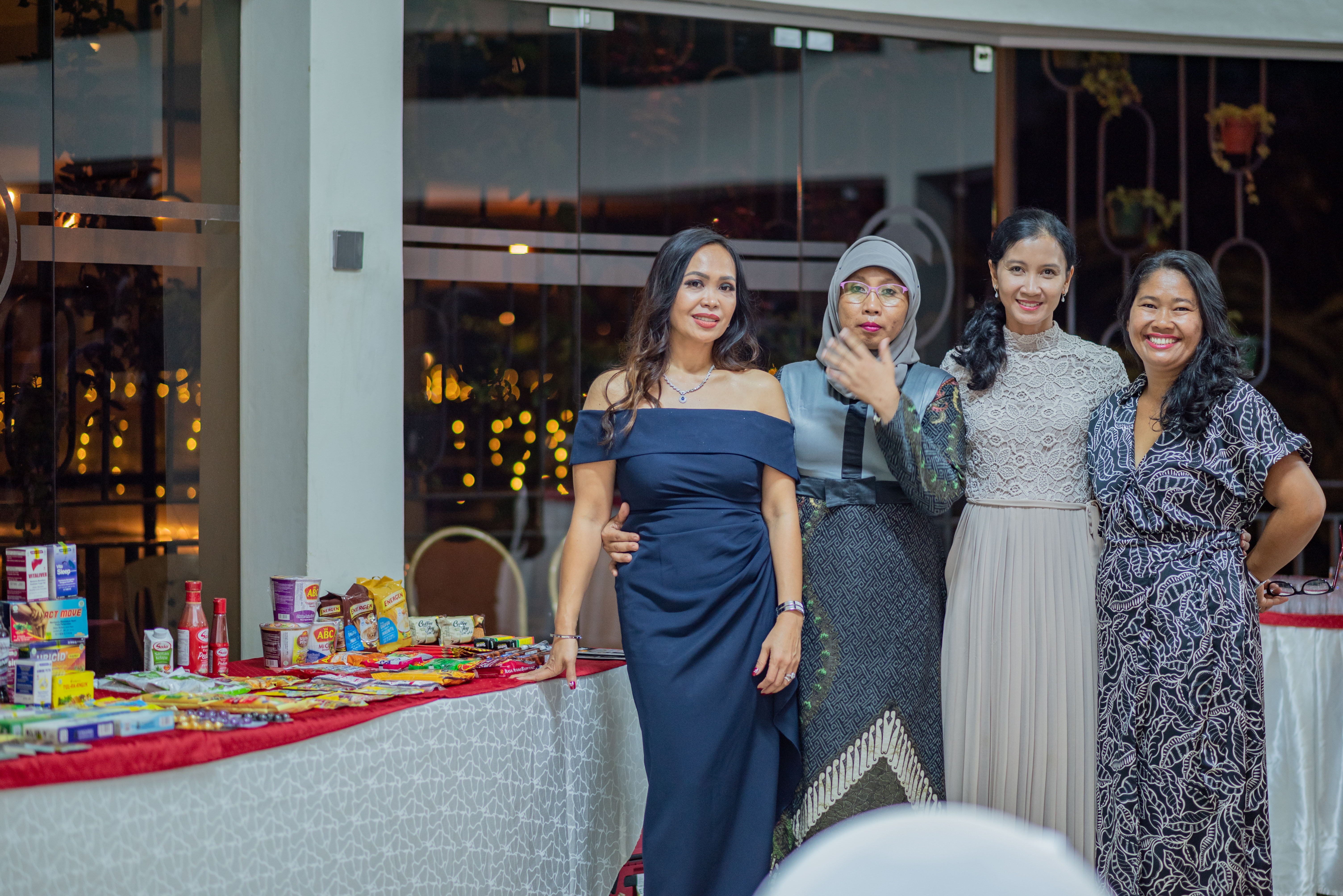 Guests displaying Indonesian products at the reception